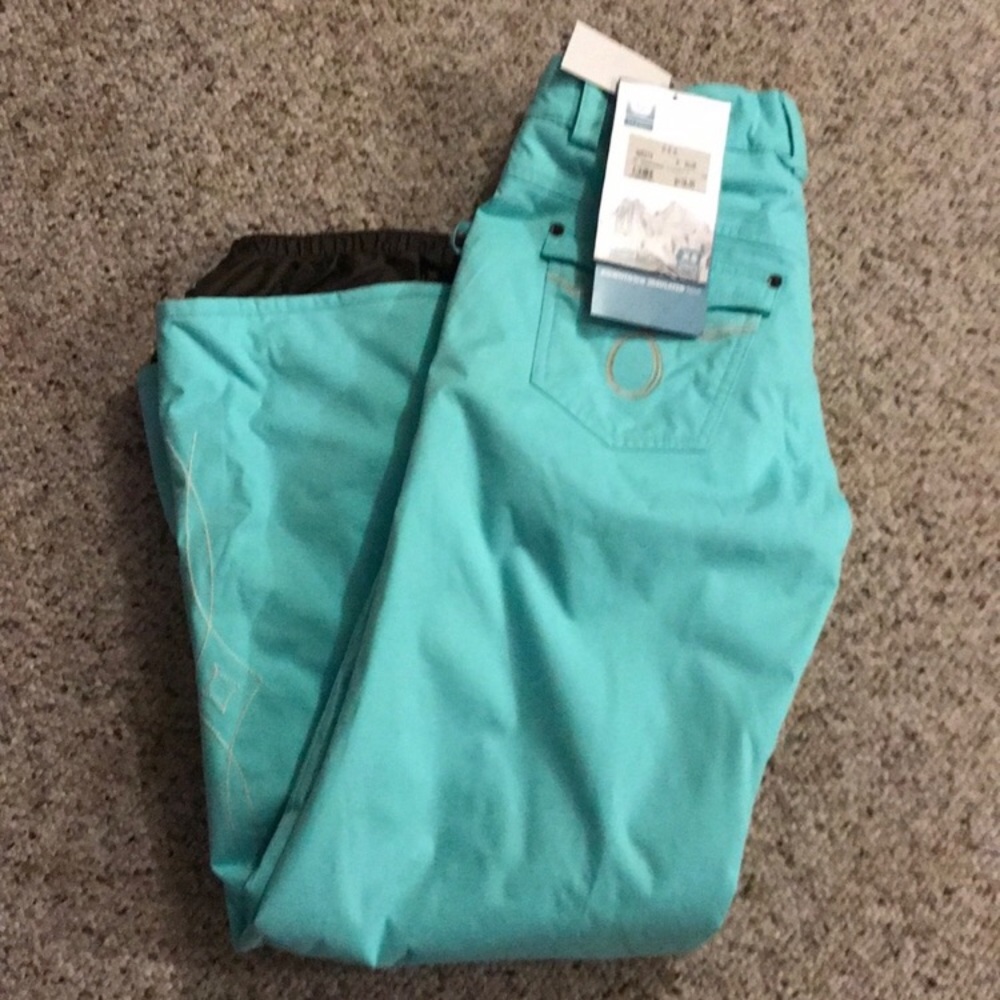 Snowboard pants